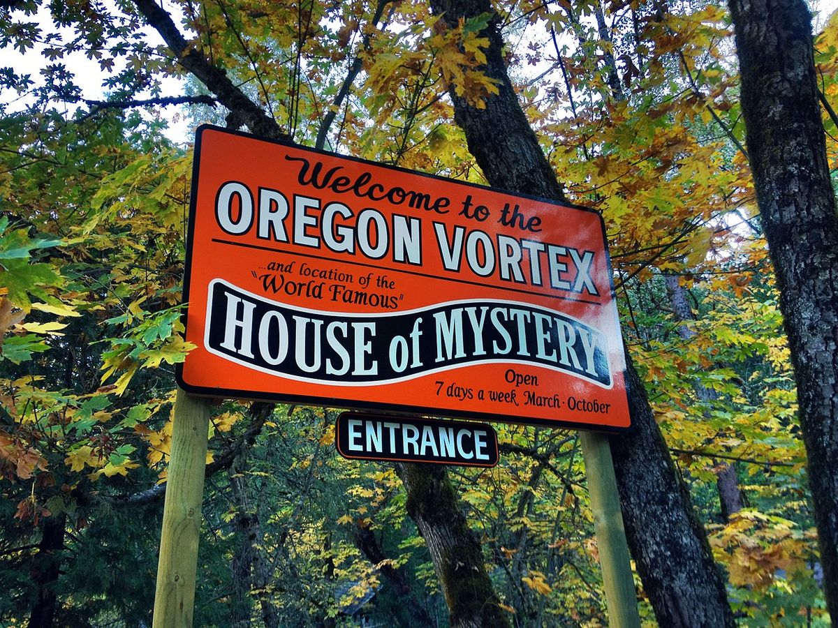 Oregon Vortex at Gold Hill — the house of mystery and its strange forces