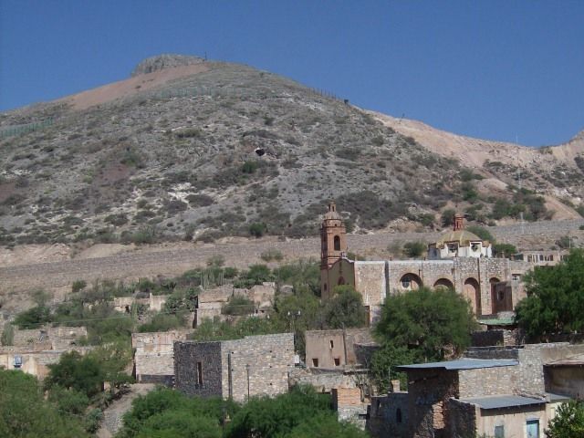 Cerro de San Pedro — the ghost town of miners who refuse to leave, San Luis Potosí