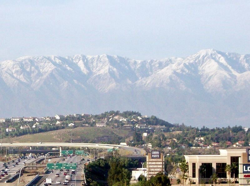 Bright object observed near March AFB at Corona, California (1953)