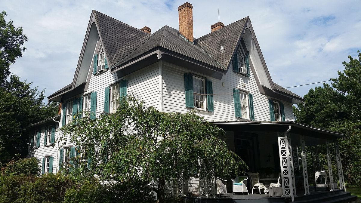 Edgewood Plantation — ghosts of the James River, Charles City, Virginia