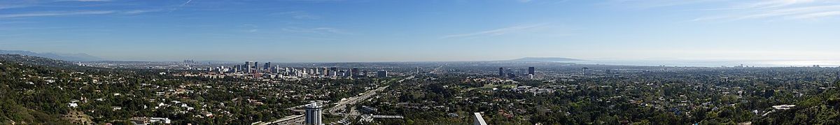 Bright object observed over Los Angeles — the aerospace capital (1954)